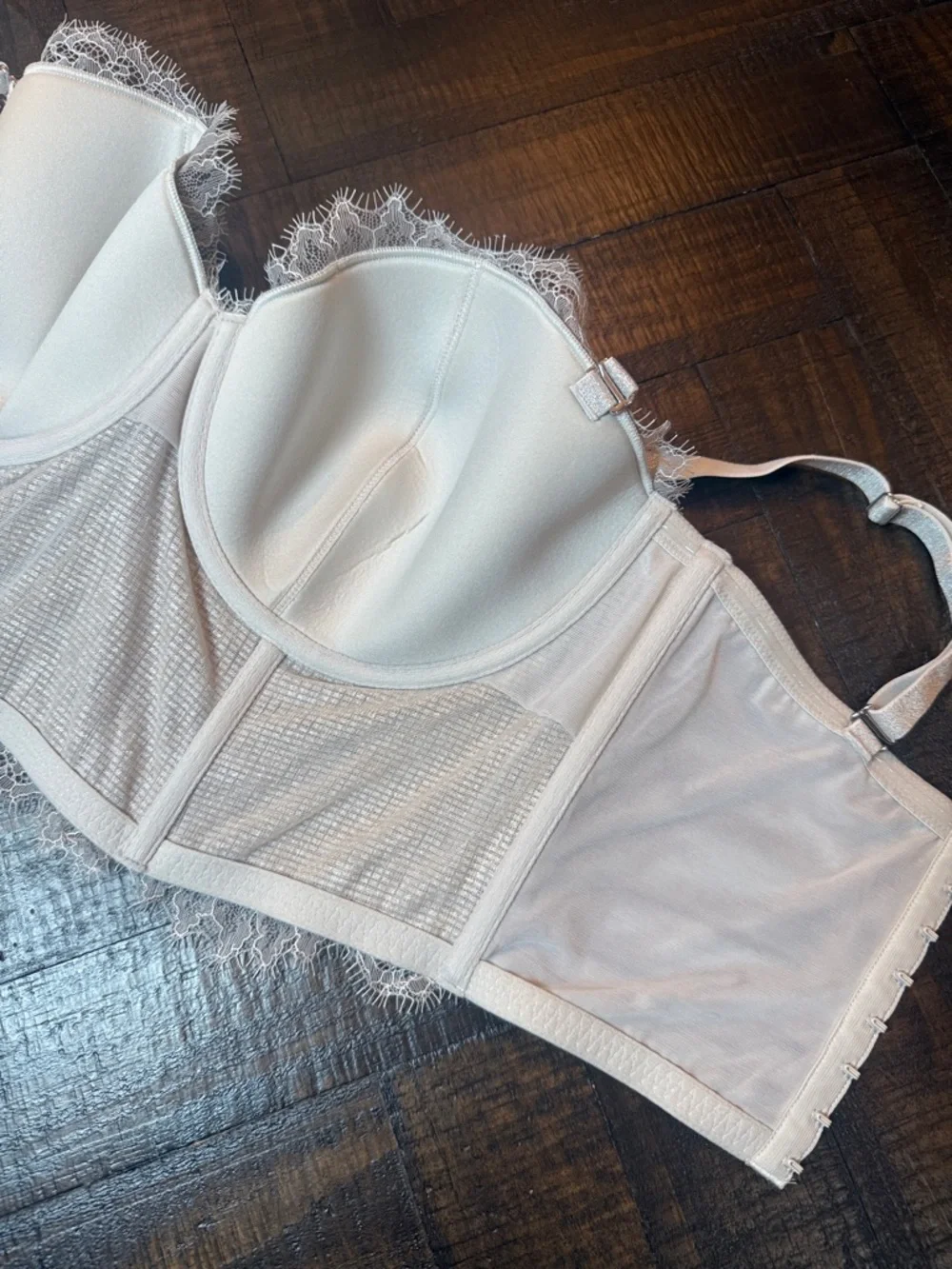 Victoria’s Secret Dream Angels Metallic Lace Bustier 36DD Corset Festival Top - Picture 7 of 13